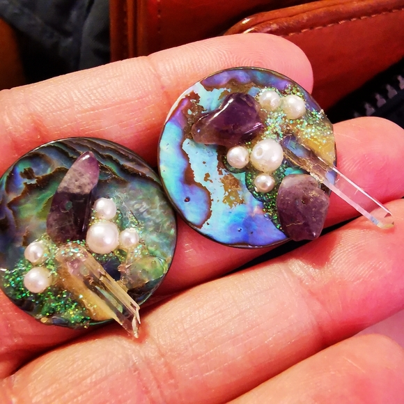 Handmade Abalone and Crystal Round Pierced Earrings - Picture 12 of 15